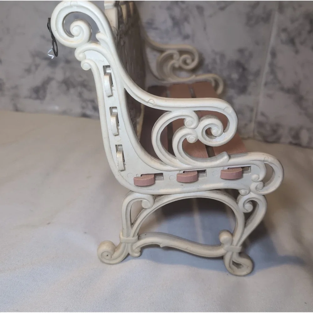 Vintage 1988 Burwood Victorian Doll Display Bench Wall Shelf Resin Plastic 12